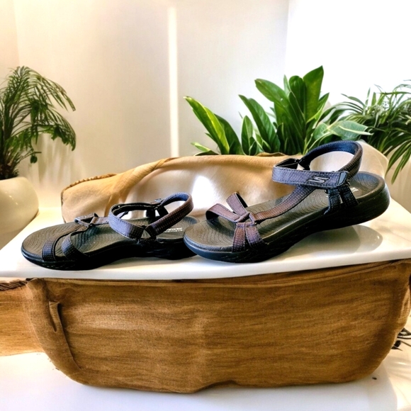 SKECHERS womens sandals size 9 - Picture 6 of 11